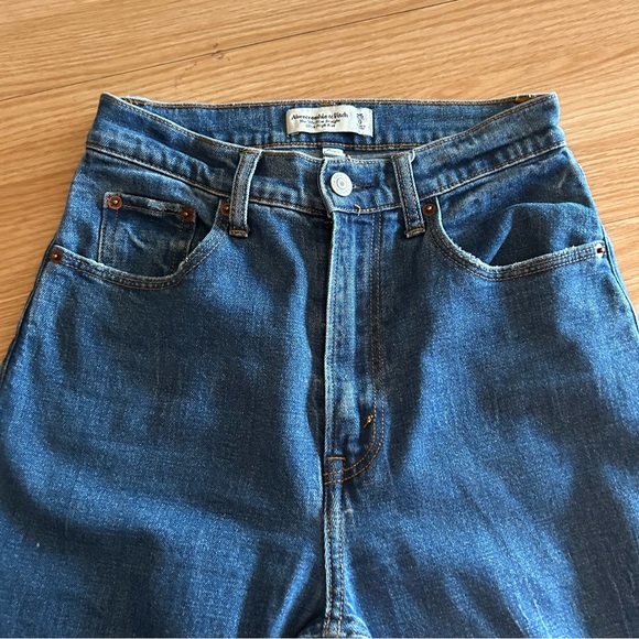 Abercrombie & Fitch Curve 90s Slim Straight Ultra Hi Rise Jeans 25/0 - Picture 4 of 8